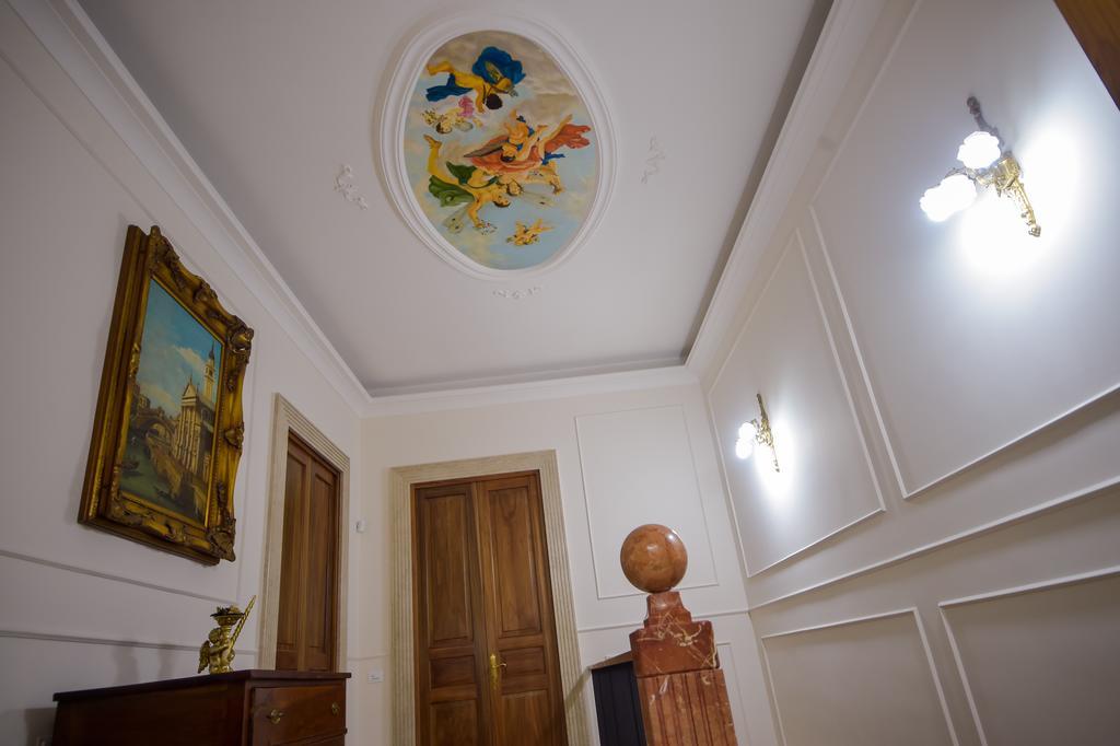 Palazzo Liguori Bed & Breakfast Cava De' Tirreni Luaran gambar