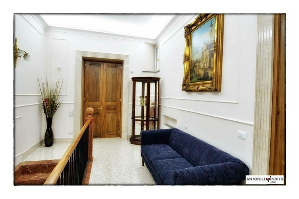 Palazzo Liguori Bed & Breakfast Cava De' Tirreni Luaran gambar